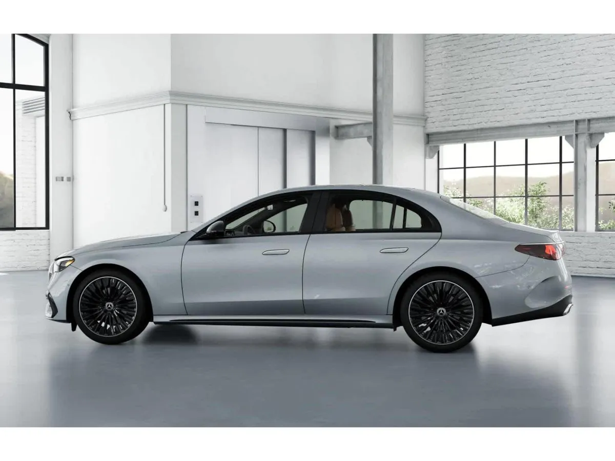 2026 Mercedes-Benz E 350 E 350 thumbnail 32