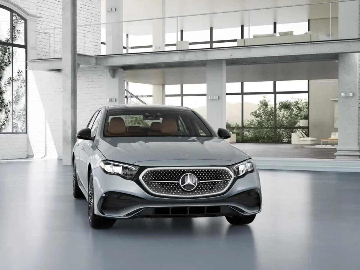 2026 Mercedes-Benz E 350 E 350 thumbnail 8