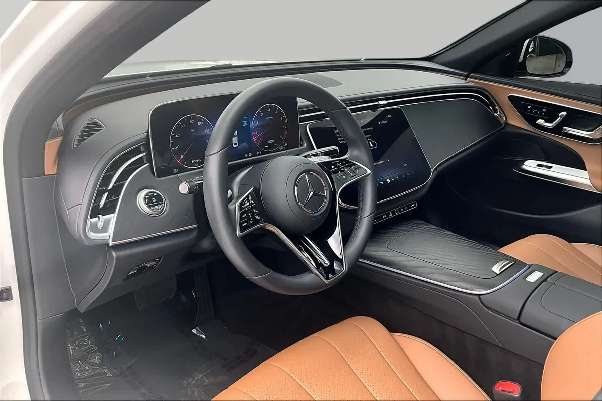 2026 Mercedes-Benz E 350 E 350 thumbnail 17