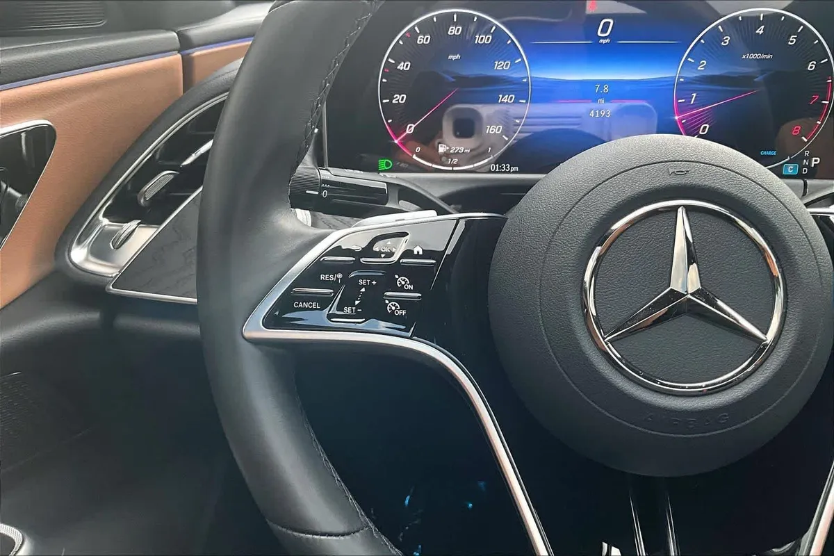 2026 Mercedes-Benz E 350 E 350 thumbnail 23