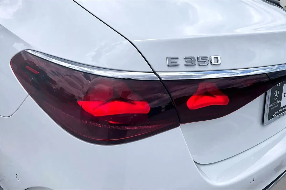 2026 Mercedes-Benz E 350 E 350 thumbnail 28