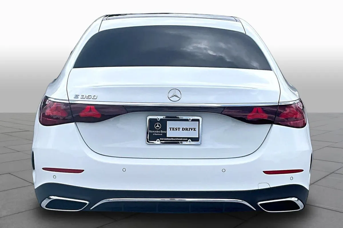 2026 Mercedes-Benz E 350 E 350 thumbnail 5
