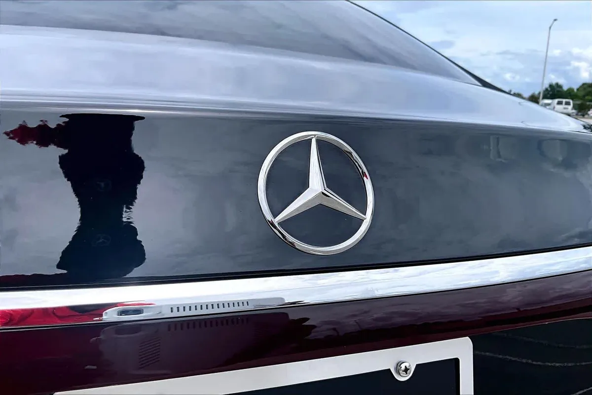 2026 Mercedes-Benz E 450 E 450 thumbnail 10