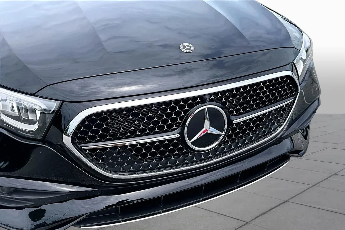 2026 Mercedes-Benz E 450 E 450 thumbnail 30