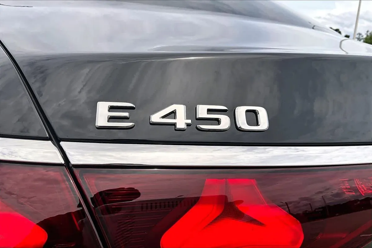 2026 Mercedes-Benz E 450 E 450 thumbnail 31
