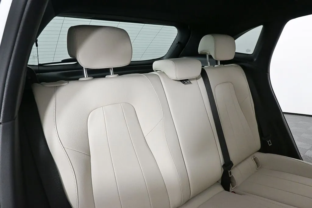 2026 Mercedes-Benz GLA 250 thumbnail 20