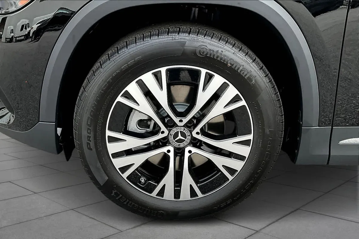 2026 Mercedes-Benz GLA 250 GLA 250 thumbnail 10