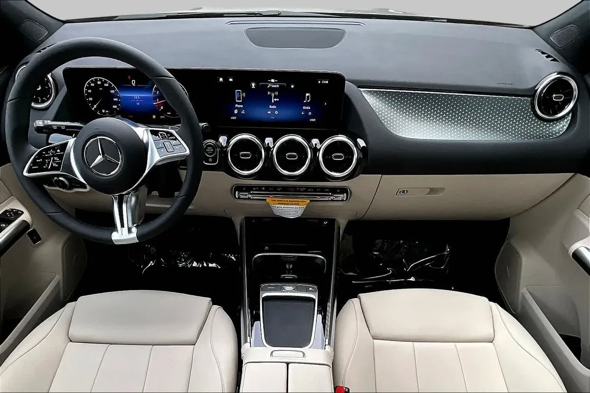 2026 Mercedes-Benz GLA 250 GLA 250 thumbnail 13