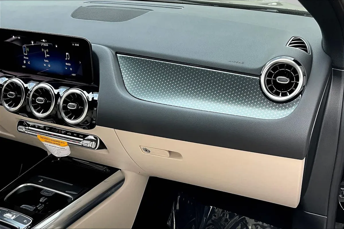 2026 Mercedes-Benz GLA 250 GLA 250 thumbnail 16