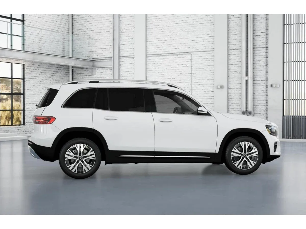 2026 Mercedes-Benz GLB 250 GLB 250 thumbnail 16