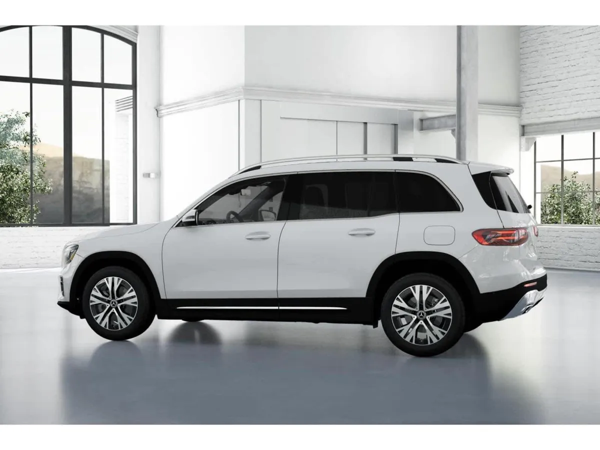2026 Mercedes-Benz GLB 250 GLB 250 thumbnail 31