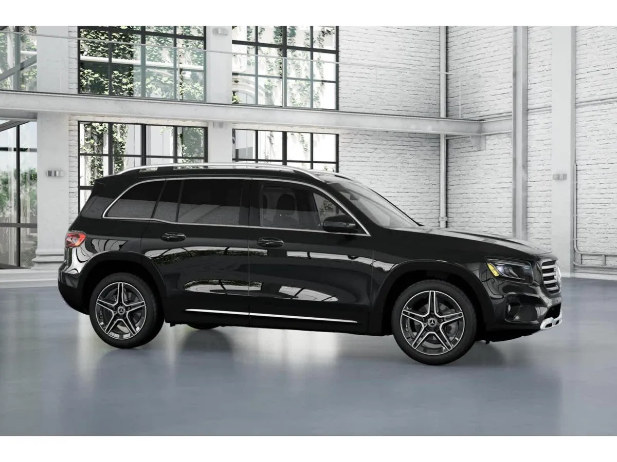 2026 Mercedes-Benz GLB 250 GLB 250 thumbnail 14