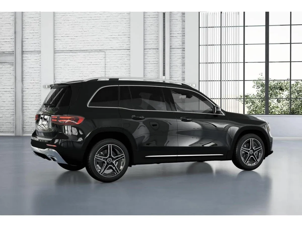 2026 Mercedes-Benz GLB 250 GLB 250 thumbnail 18