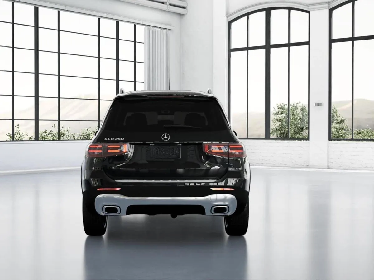 2026 Mercedes-Benz GLB 250 GLB 250 thumbnail 24