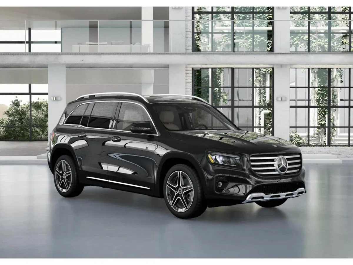 2026 Mercedes-Benz GLB 250 GLB 250 thumbnail 10