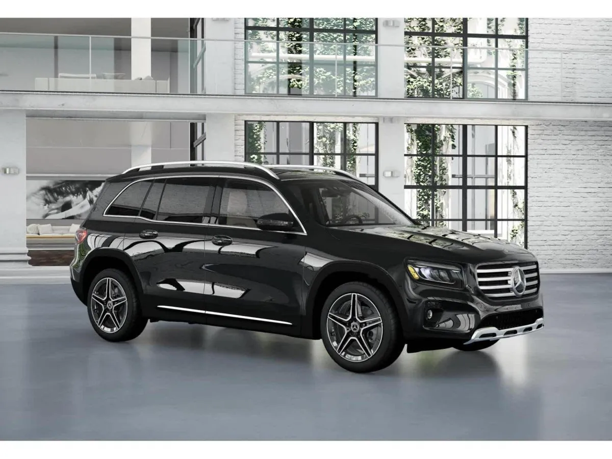 2026 Mercedes-Benz GLB 250 GLB 250 thumbnail 11
