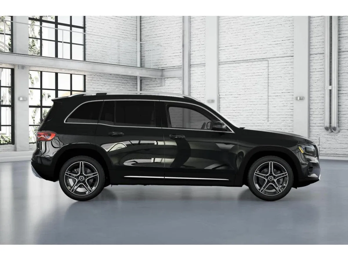 2026 Mercedes-Benz GLB 250 GLB 250 thumbnail 15