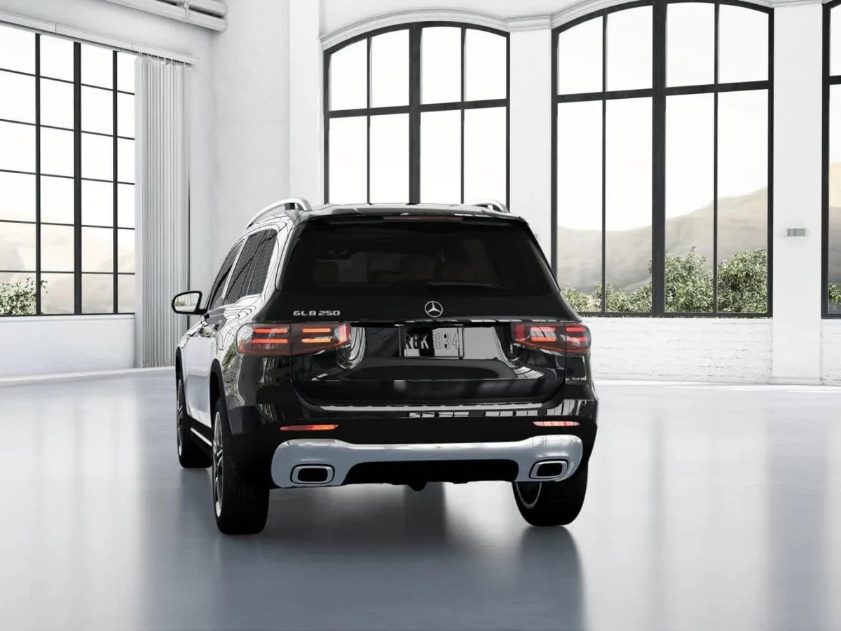 2026 Mercedes-Benz GLB 250 GLB 250 thumbnail 25