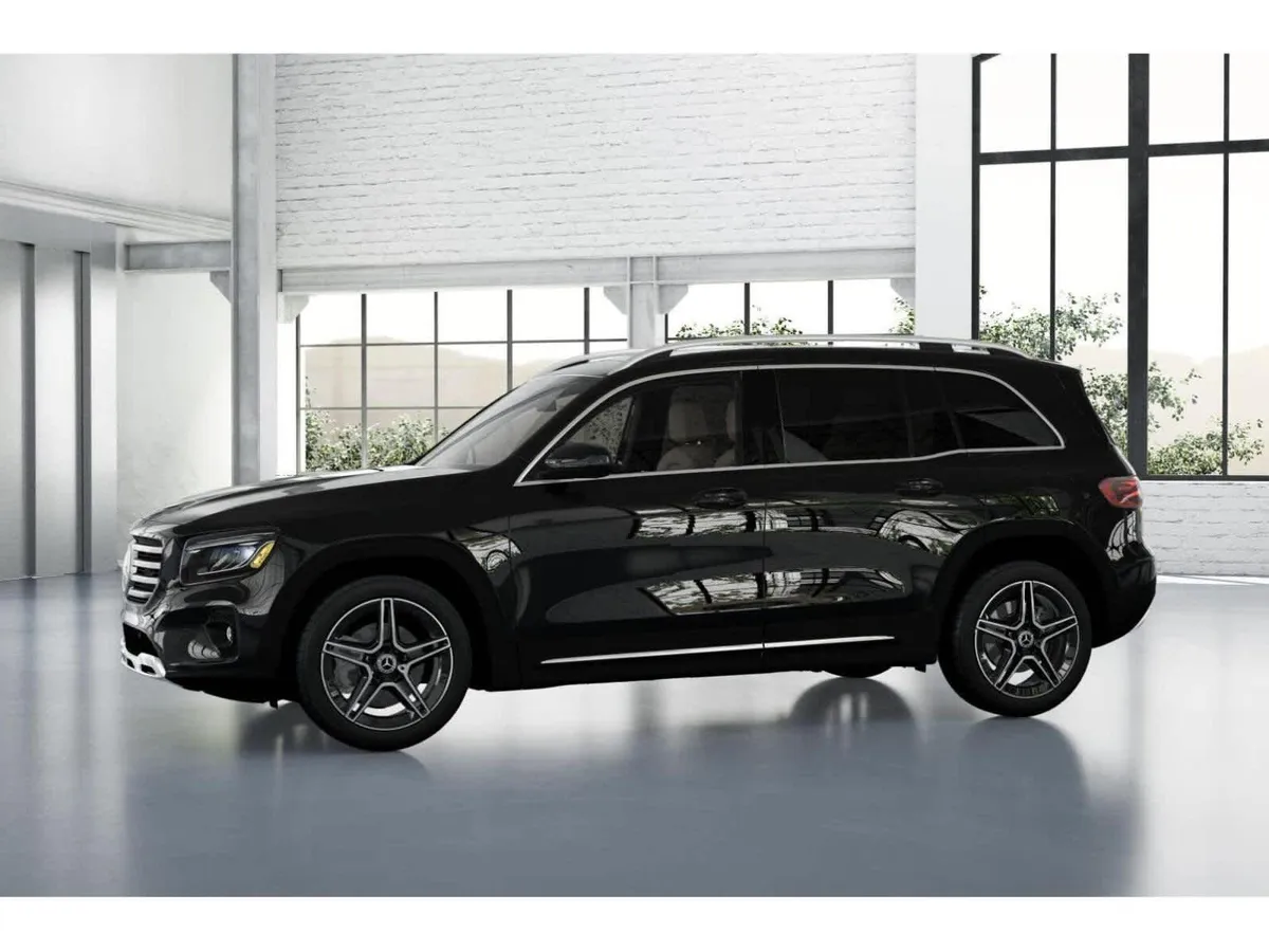 2026 Mercedes-Benz GLB 250 GLB 250 thumbnail 35