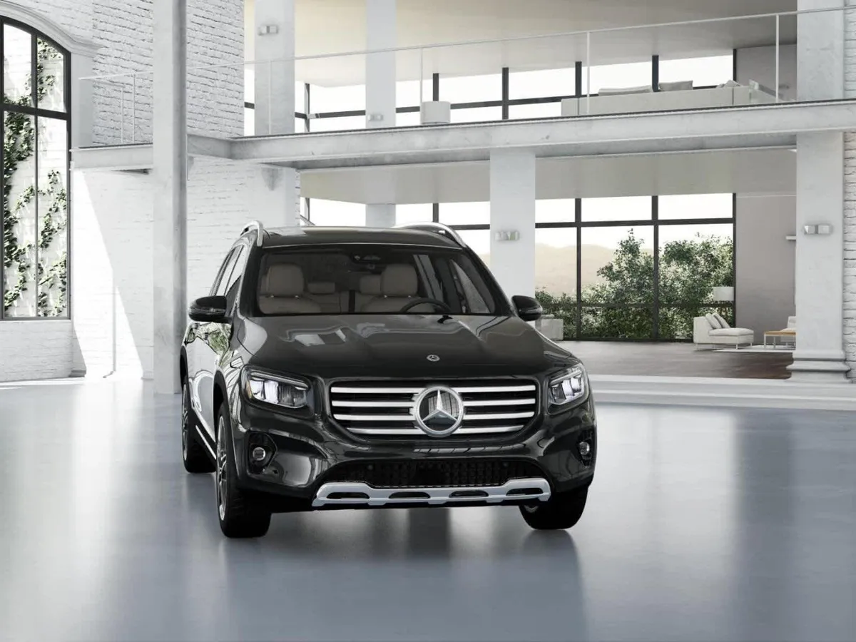 2026 Mercedes-Benz GLB 250 GLB 250 thumbnail 7