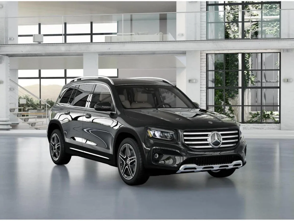 2026 Mercedes-Benz GLB 250 GLB 250 thumbnail 9