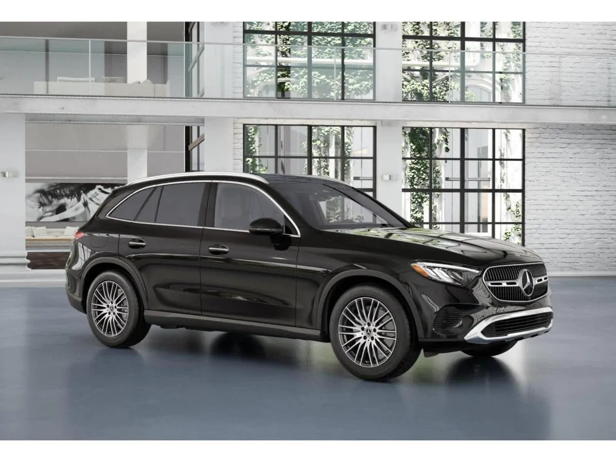 2026 Mercedes-Benz GLC 300 GLC 300 thumbnail 12