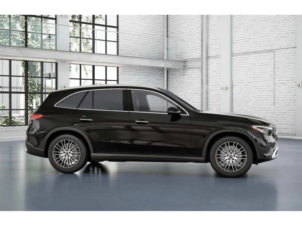 2026 Mercedes-Benz GLC 300 GLC 300 thumbnail 15