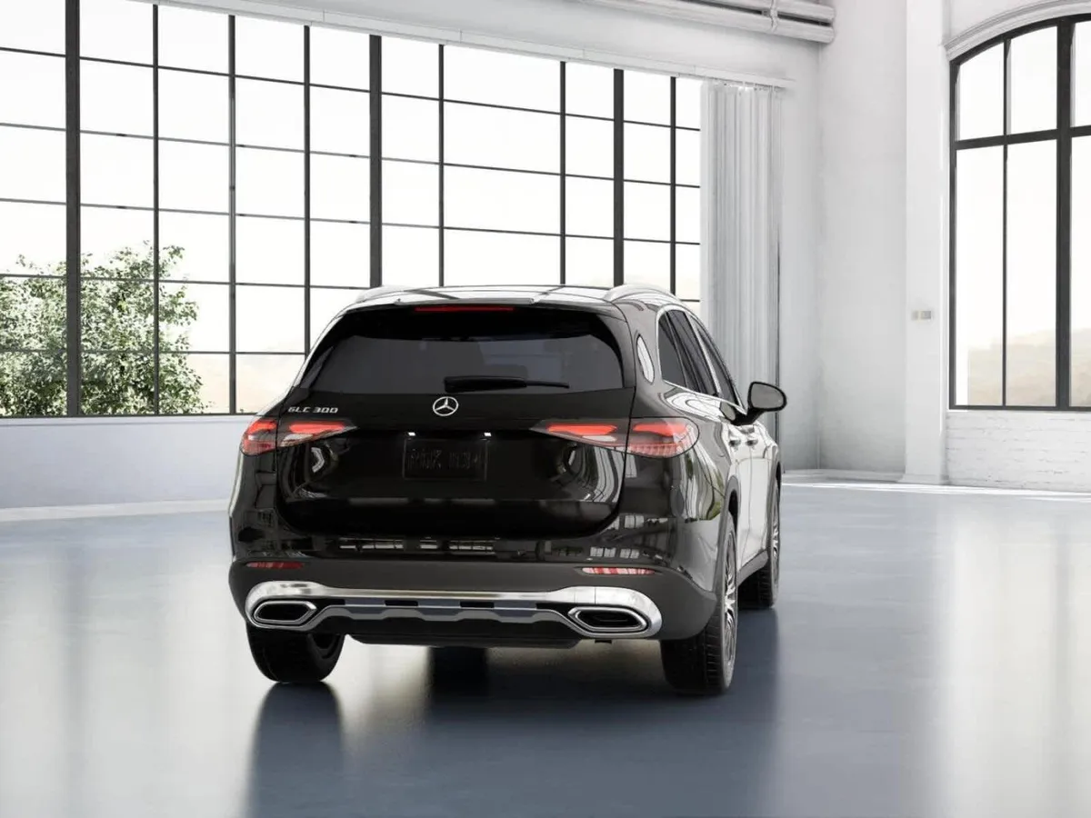 2026 Mercedes-Benz GLC 300 GLC 300 thumbnail 23