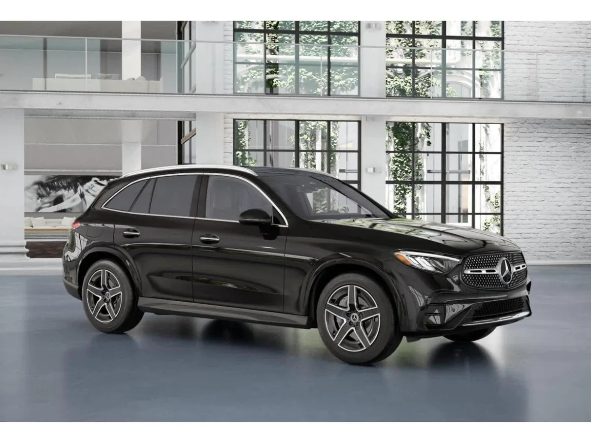 2026 Mercedes-Benz GLC 300 GLC 300 thumbnail 12