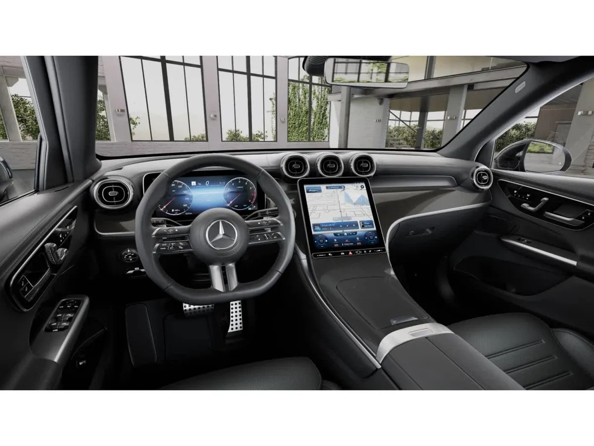 2026 Mercedes-Benz GLC 300 GLC 300 thumbnail 3