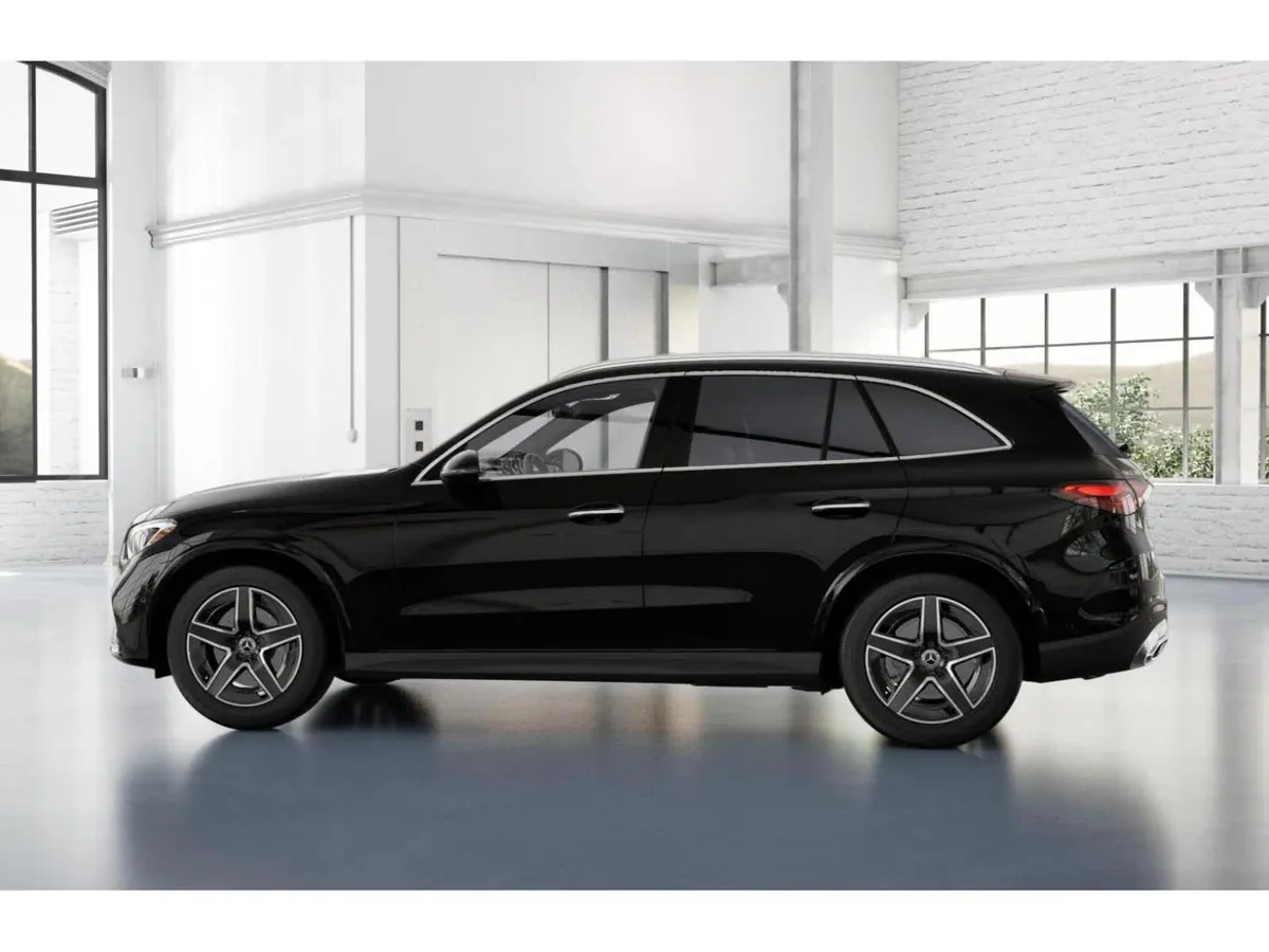 2026 Mercedes-Benz GLC 300 GLC 300 thumbnail 32