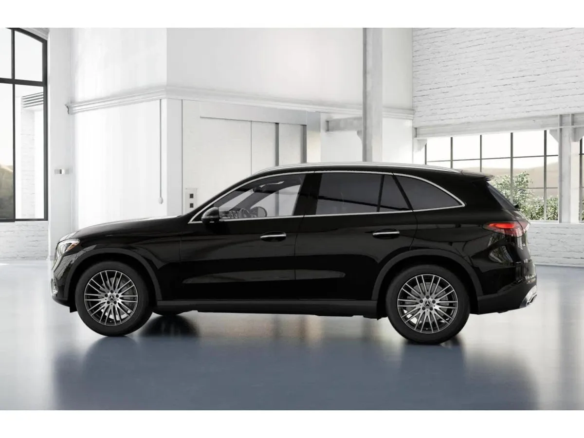2026 Mercedes-Benz GLC 300 GLC 300 thumbnail 32