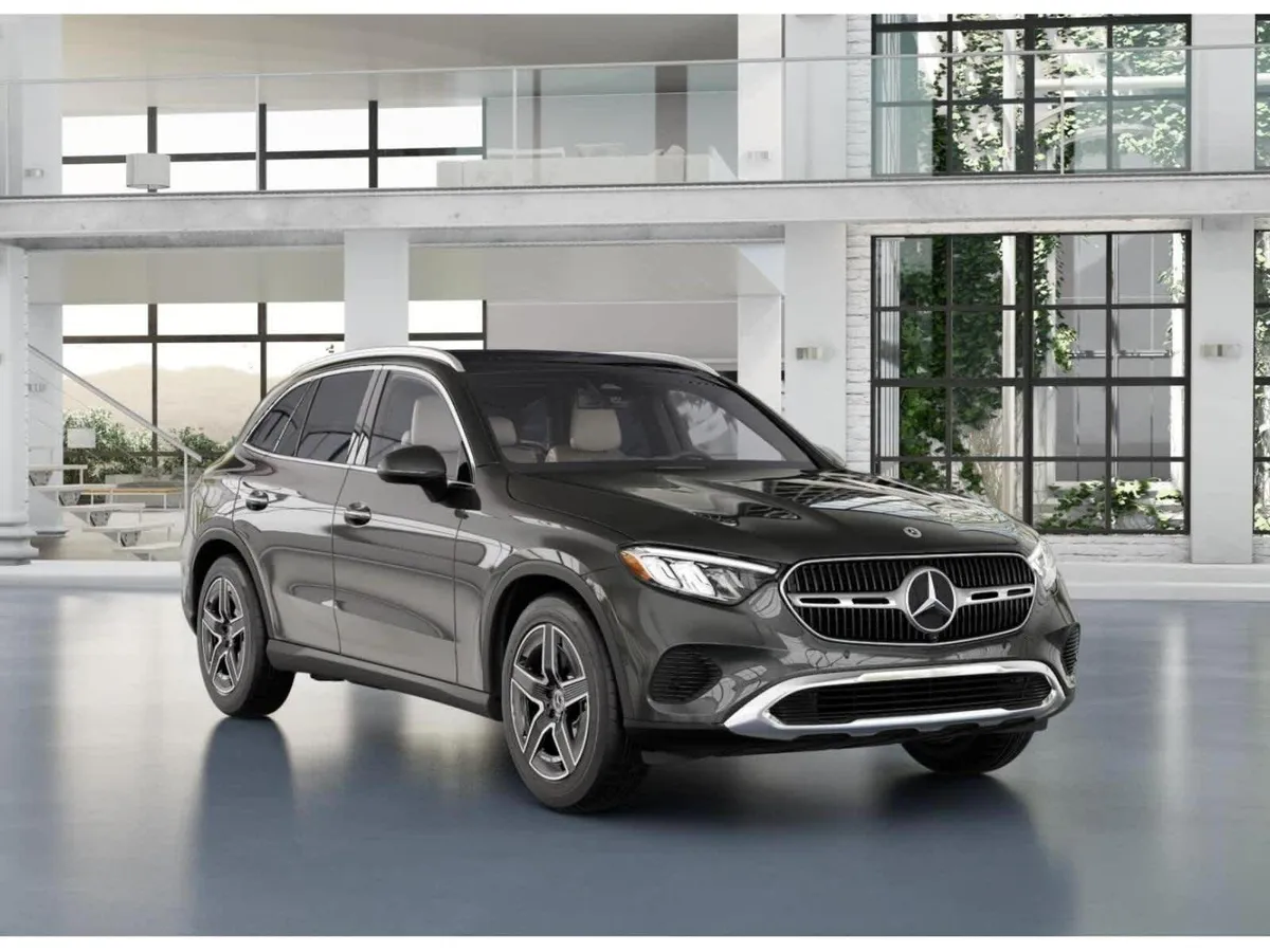 2026 Mercedes-Benz GLC 300 GLC 300 thumbnail 10