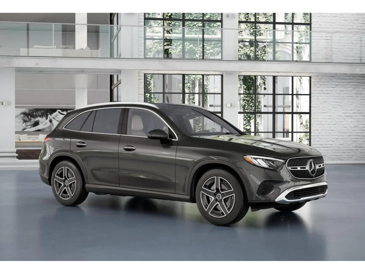 2026 Mercedes-Benz GLC 300 GLC 300 thumbnail 12