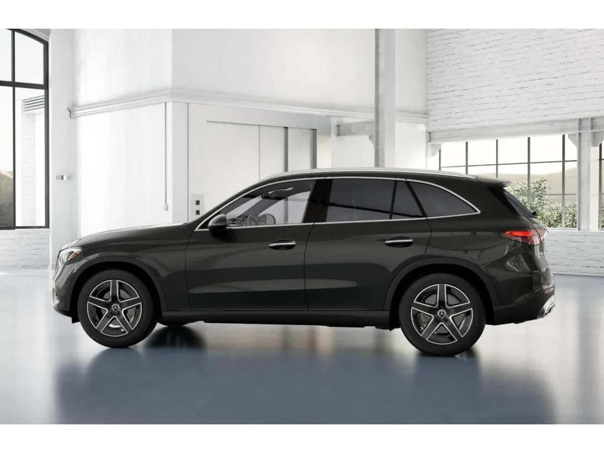 2026 Mercedes-Benz GLC 300 GLC 300 thumbnail 32