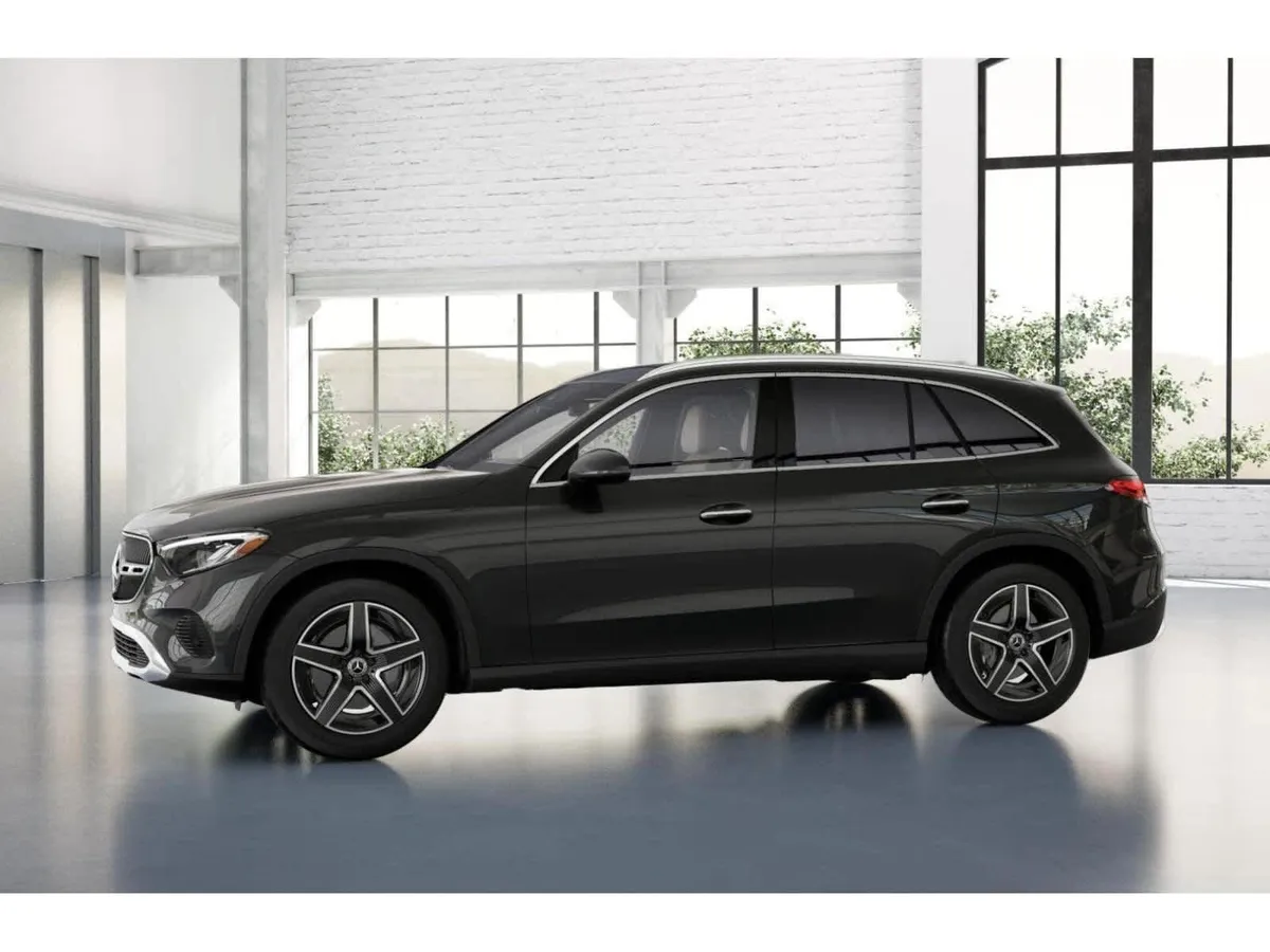 2026 Mercedes-Benz GLC 300 GLC 300 thumbnail 35