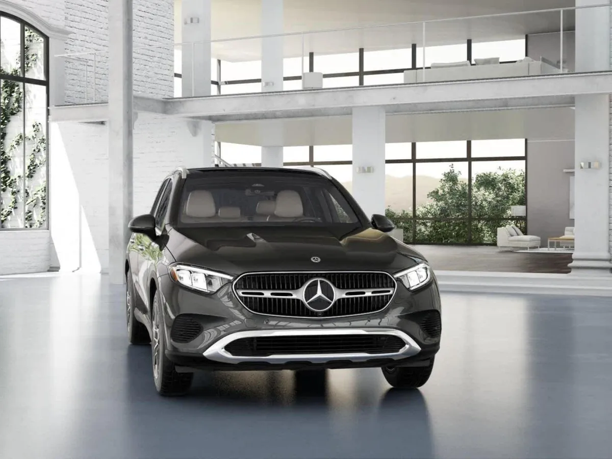 2026 Mercedes-Benz GLC 300 GLC 300 thumbnail 8