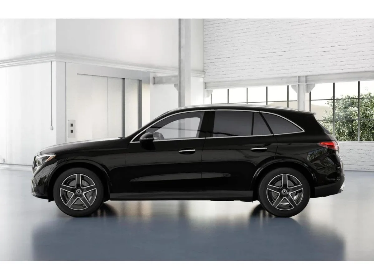 2026 Mercedes-Benz GLC 300 GLC 300 thumbnail 33