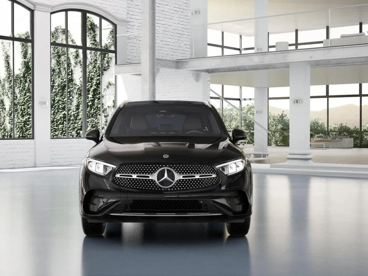 2026 Mercedes-Benz GLC 300 GLC 300 thumbnail 7