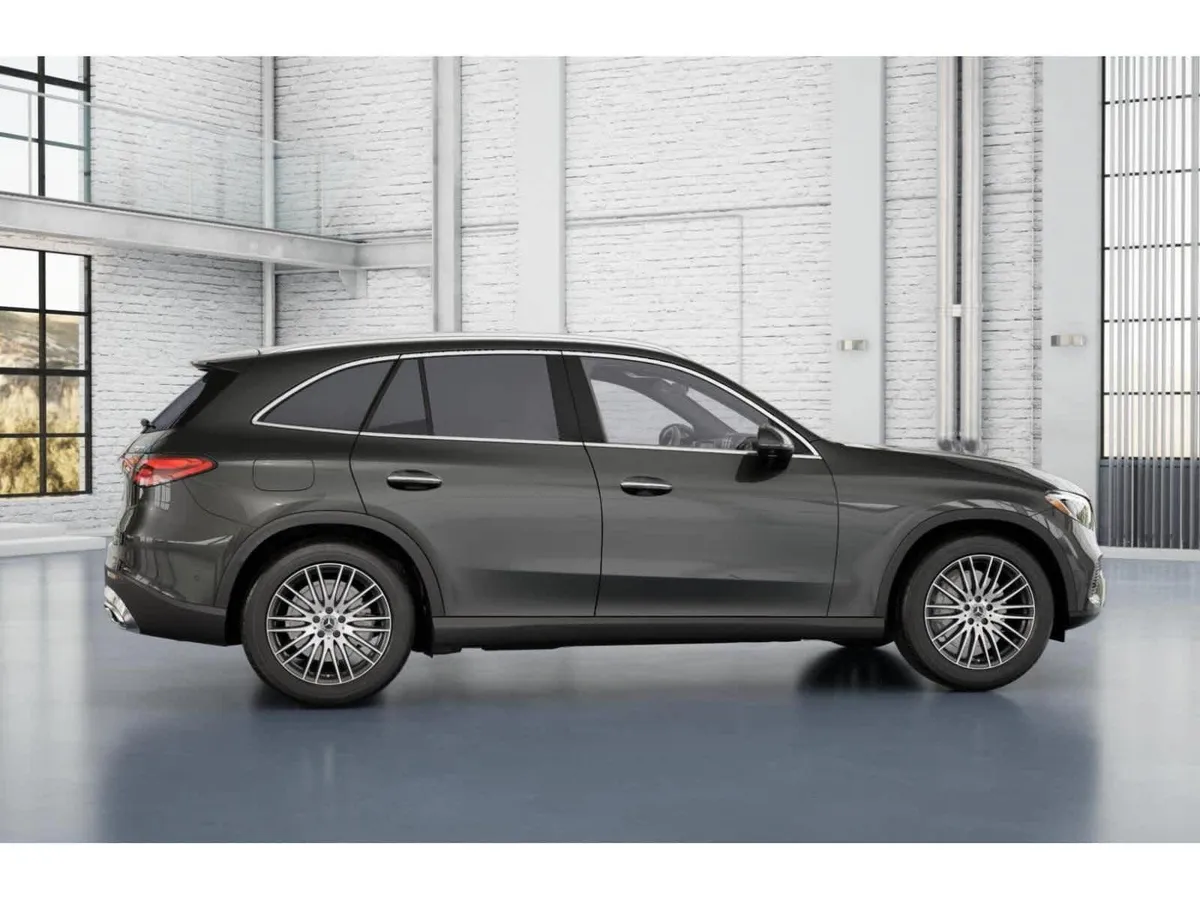 2026 Mercedes-Benz GLC 300 GLC 300 thumbnail 16
