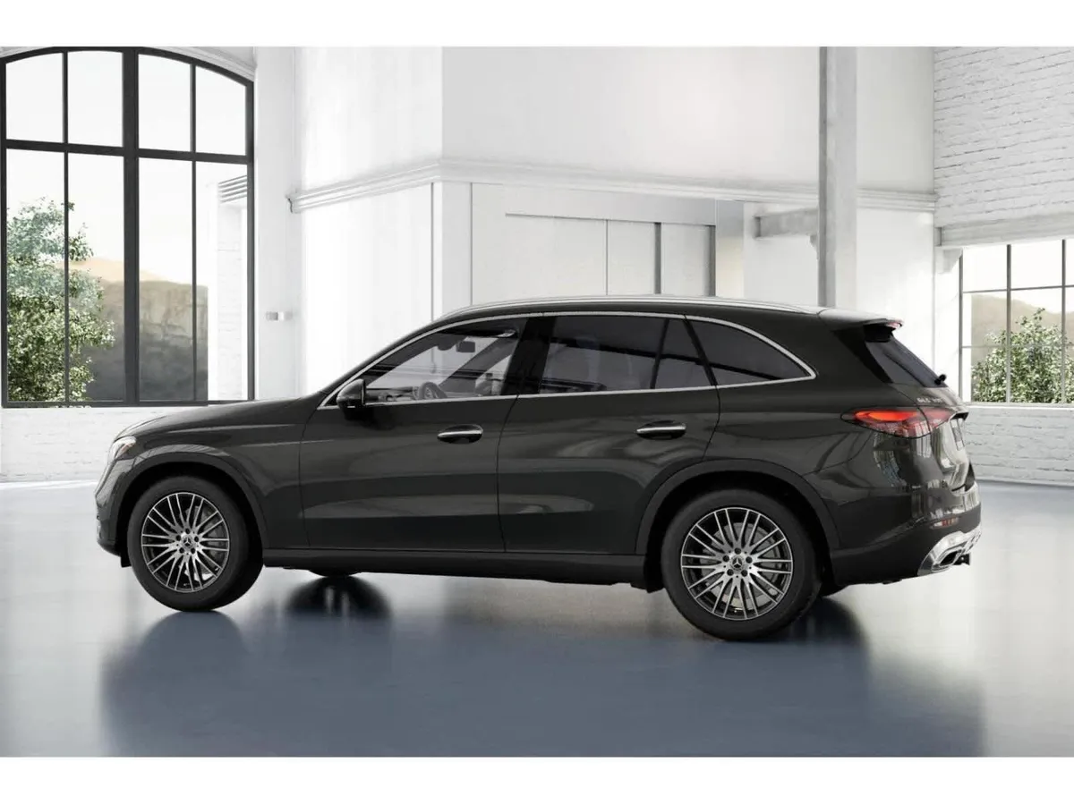 2026 Mercedes-Benz GLC 300 GLC 300 thumbnail 31