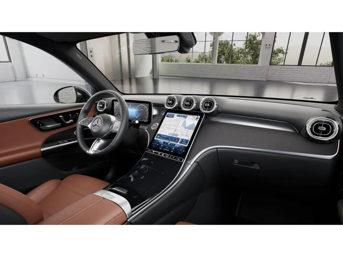 2026 Mercedes-Benz GLC 300 GLC 300 thumbnail 5