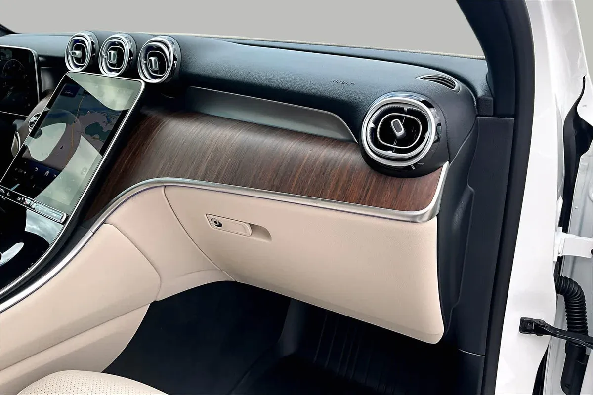 2026 Mercedes-Benz GLC 300 GLC 300 thumbnail 19