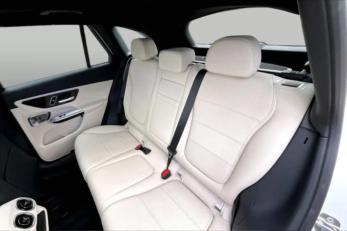 2026 Mercedes-Benz GLC 300 GLC 300 thumbnail 21