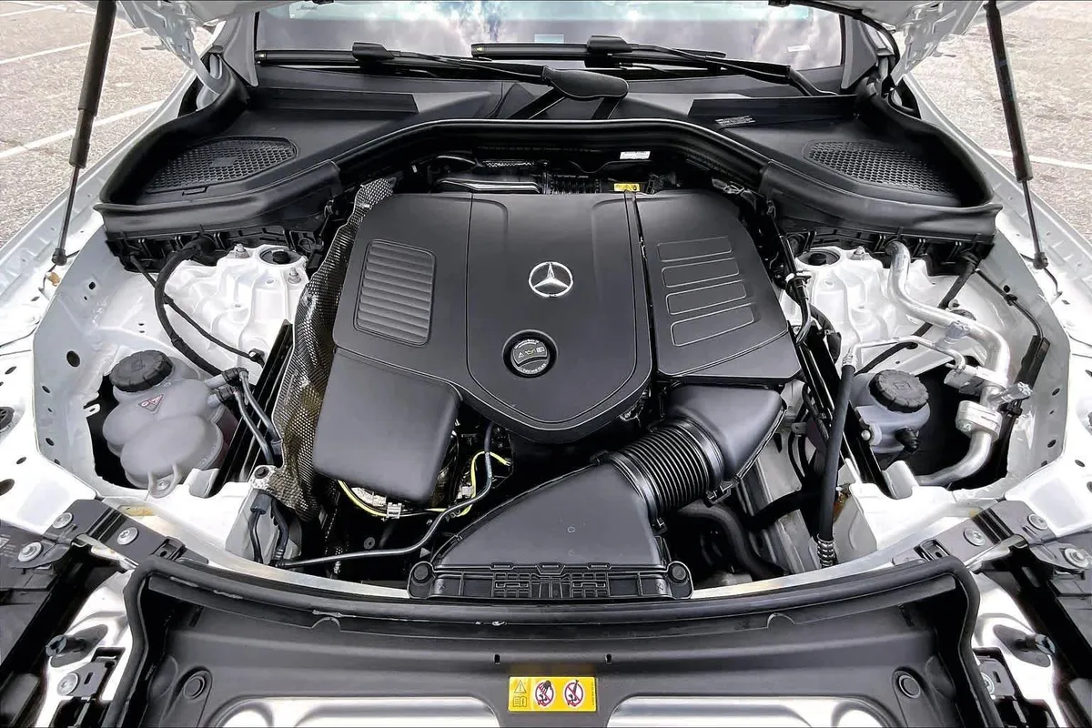 2026 Mercedes-Benz GLC 300 GLC 300 thumbnail 32