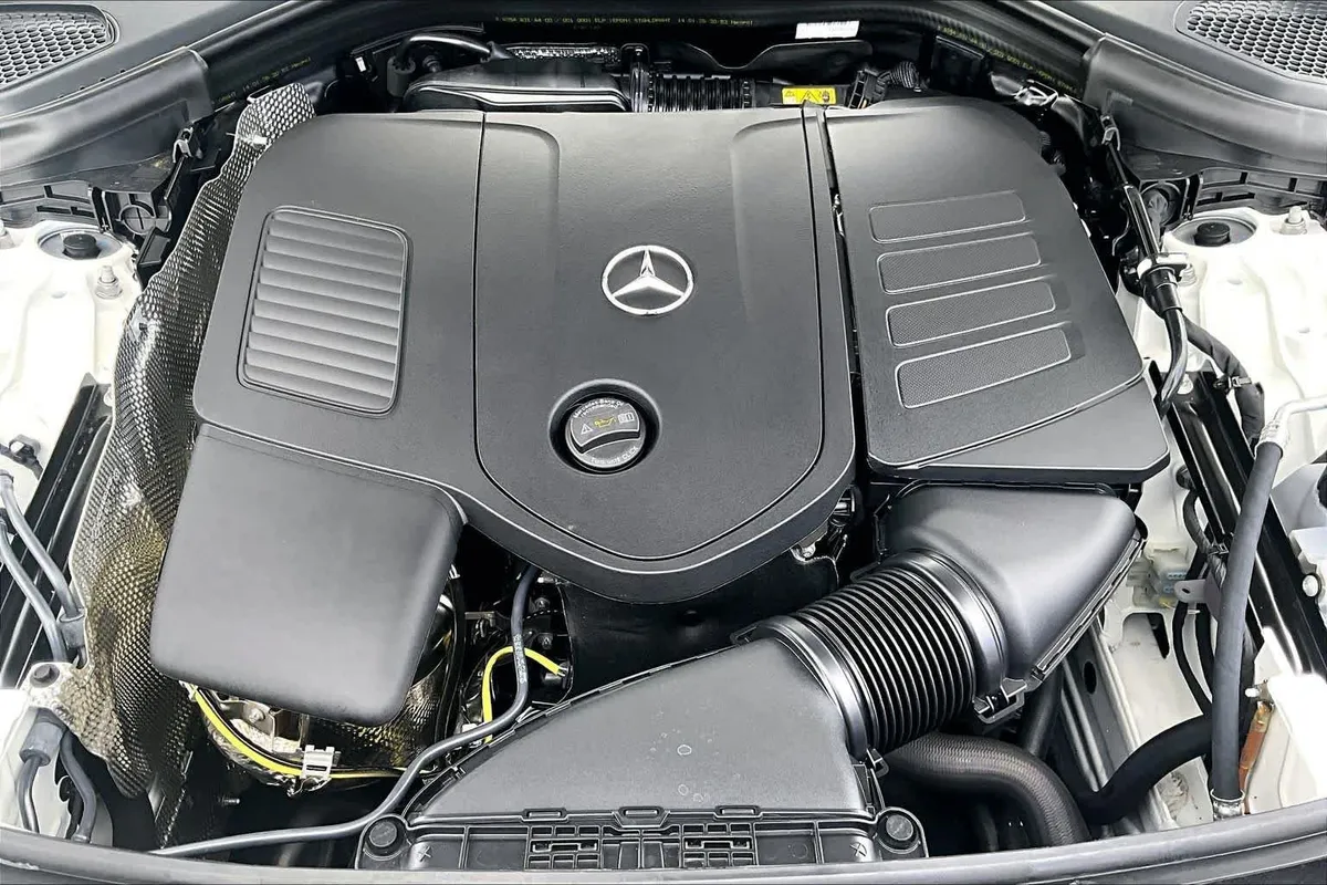 2026 Mercedes-Benz GLC 300 GLC 300 thumbnail 33