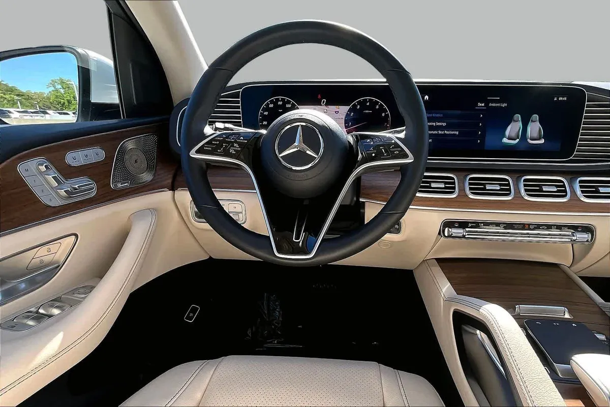 2026 Mercedes-Benz GLE 350 GLE 350 thumbnail 6