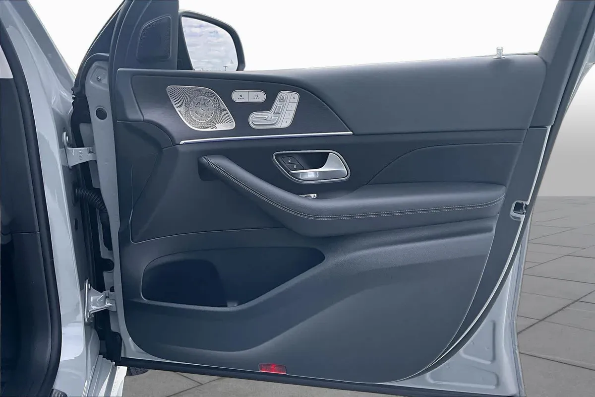 2026 Mercedes-Benz GLE 450 GLE 450 thumbnail 23