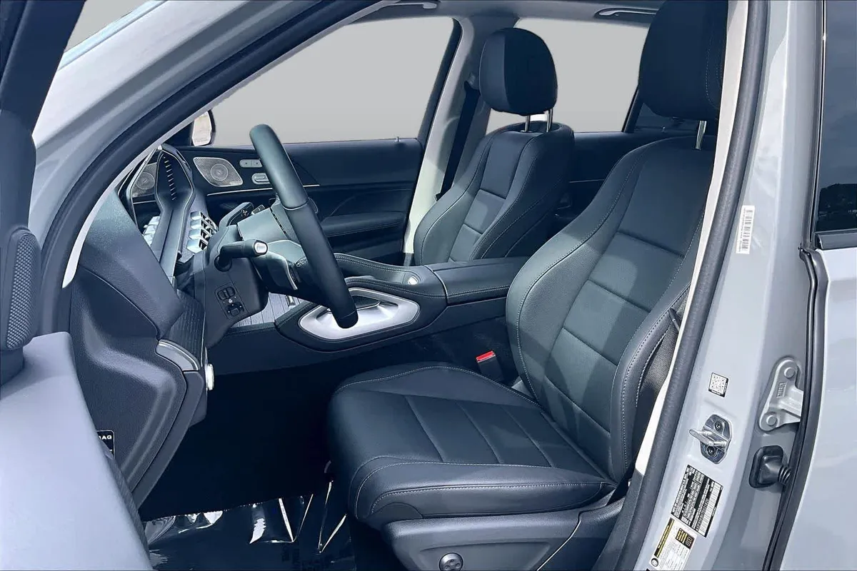 2026 Mercedes-Benz GLE 450 GLE 450 thumbnail 8