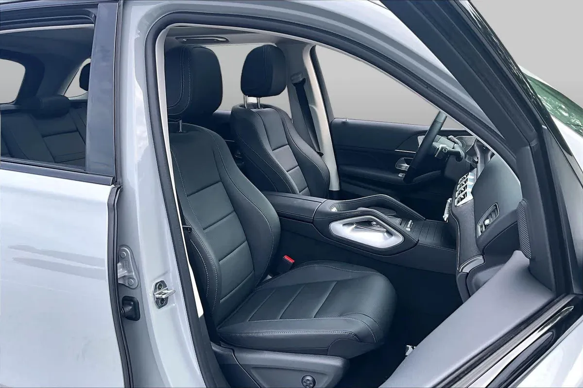 2026 Mercedes-Benz GLE 450 GLE 450 thumbnail 9